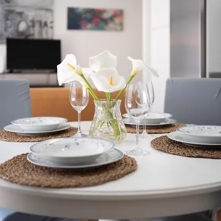 Apartment Puertu Chicu *